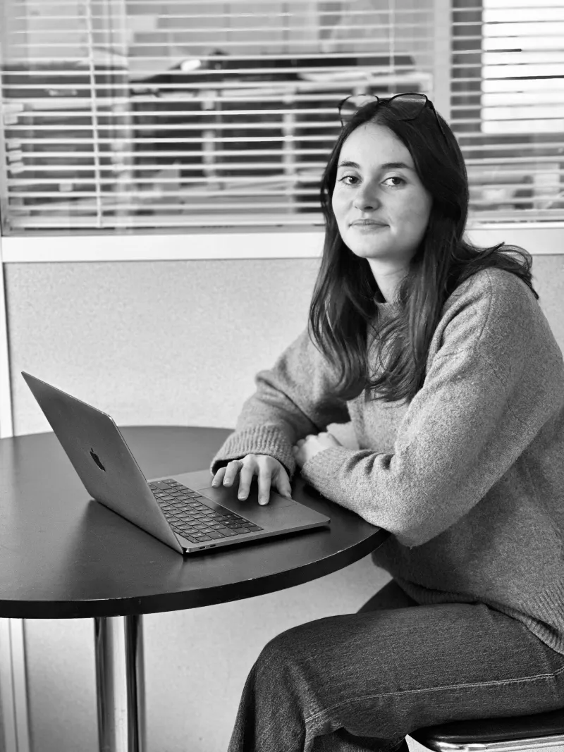 chanel chargée de développement commercial